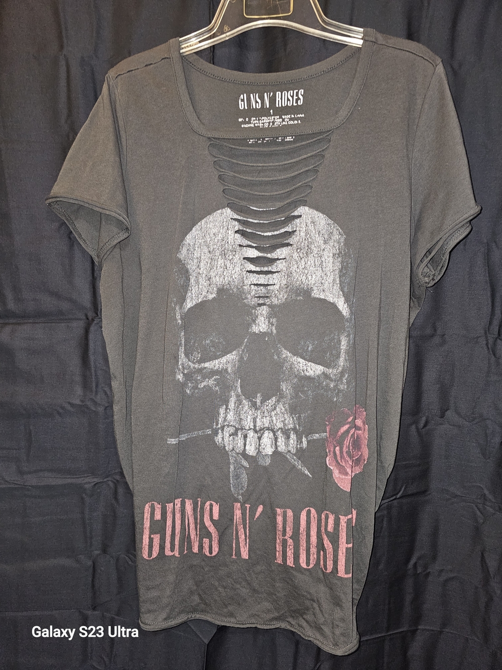 torrid Black Guns N' Roses Skull Tee with Pink Rose